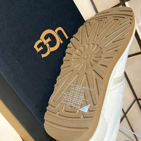 Neumel Canvas II Unisex boys 5 fits 6.5 for women. With tags and original box - Picture 3 of 4